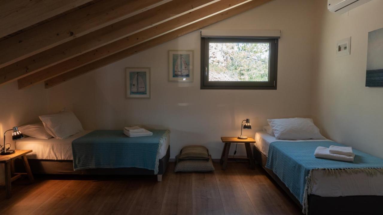 Villa Arhondiko Luxury House à Sougia Extérieur photo